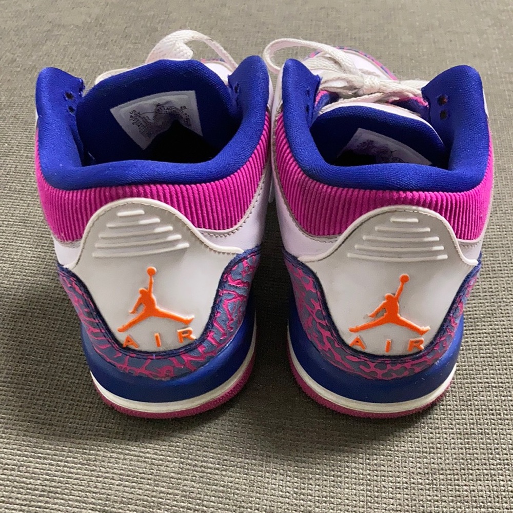 Air Jordan 3 Barely grape